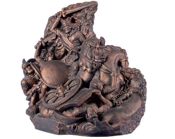 تمثال ملحمة شاپور الأول - الملك الإيراني