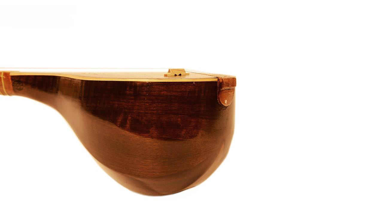 الآلة الوترية الإيرانية “سهتار” مصنوعة يدوياً بواسطة مفاخري – طراز 1 ختم