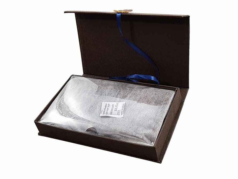 محفظة جلد إيرانية طويلة بقصيدة فارسية