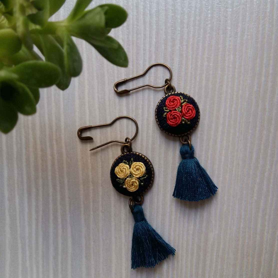 دبوس بروش مطرز – طراز زهور SJ