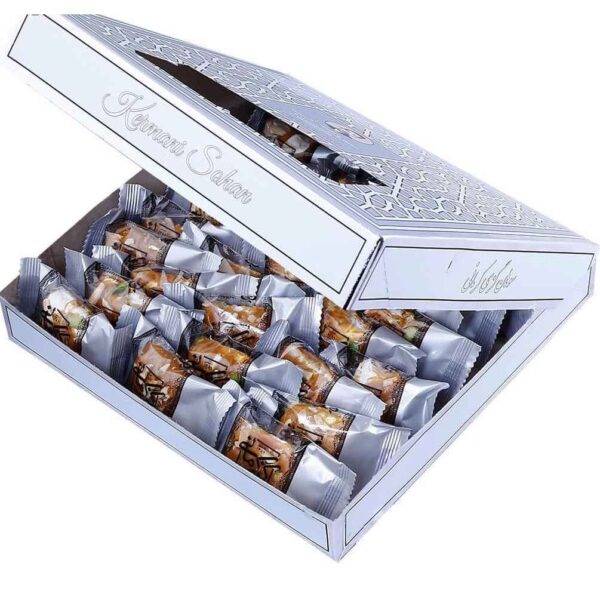 السوهان الإيراني المختلط والغز: توفي الكراميل الكريمي الأصلي بماء الورد