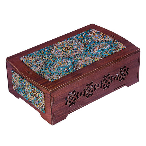 نوجا إيرانية بالفستق: فستق ولوز – نوجا مع ماء الورد التقليدية