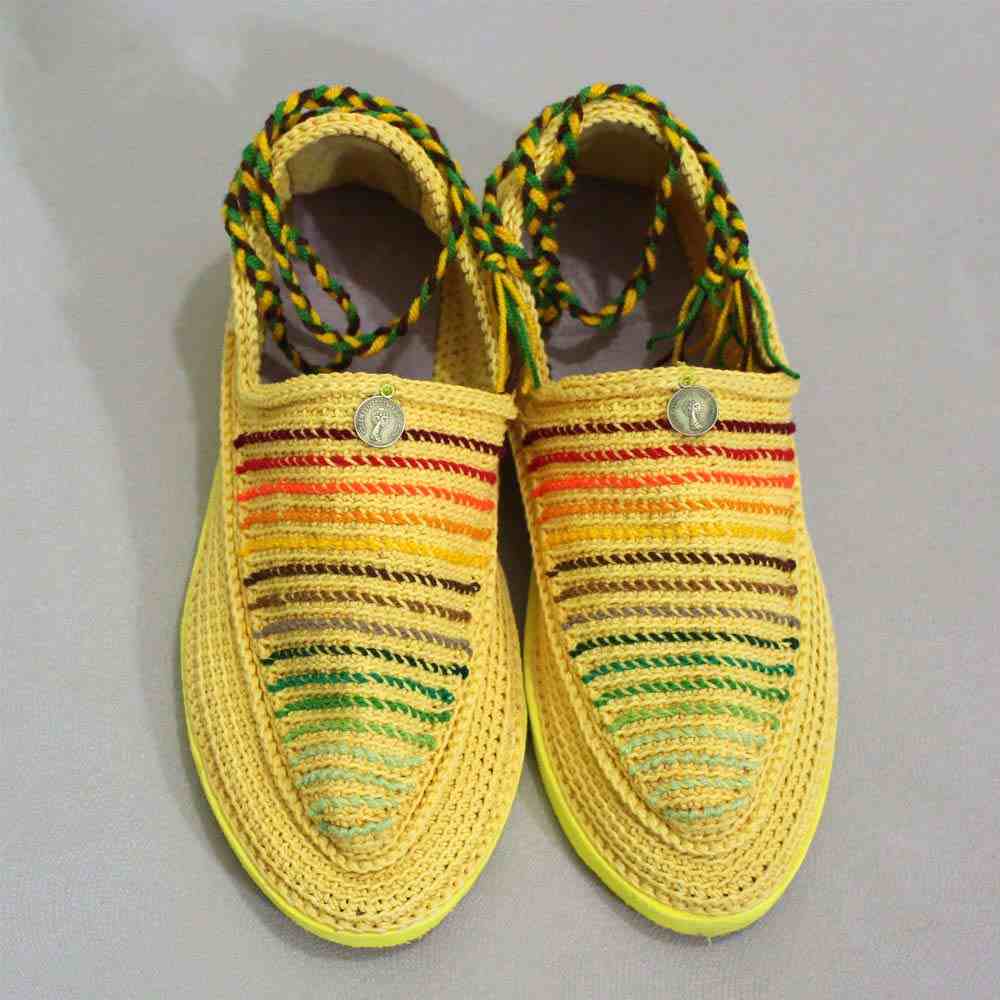 حذاء جيوة الإيراني – أحذية يدوية الصنع وقابلة للتنفس بتصميم بايز