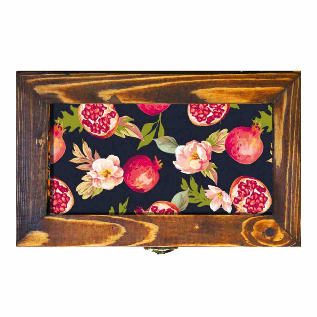 صندوق خشبي لهدايا مع نمط مستوحى من إيران ورمان