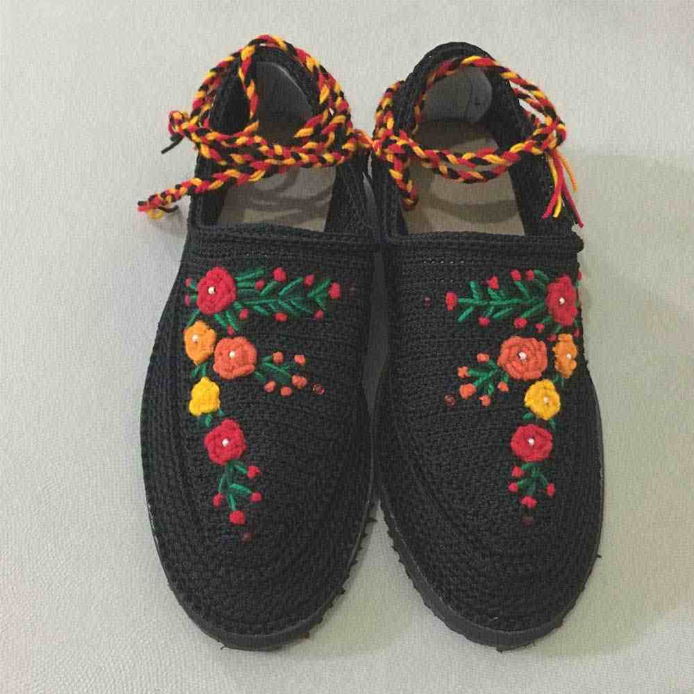 حذاء جيوة الإيراني – أحذية يدوية الصنع وقابلة للتنفس بتصميم كلاسيكي تقليدي