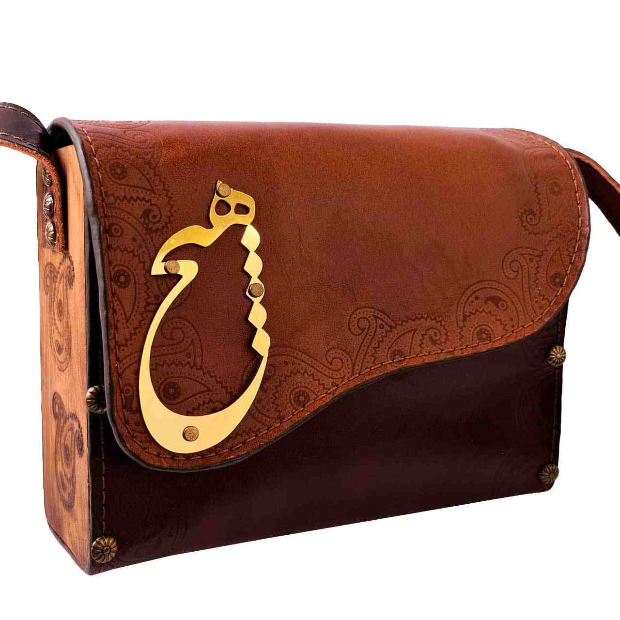 حقيبة كروس بودي فاخرة من الجلد المصنوع يدويًا – تصميم حِچ الفارسي