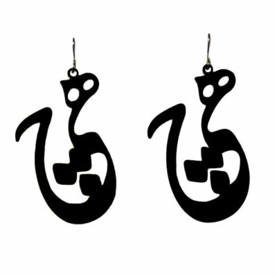 أقراط أكريليك إيرانية بخط “حیچ”