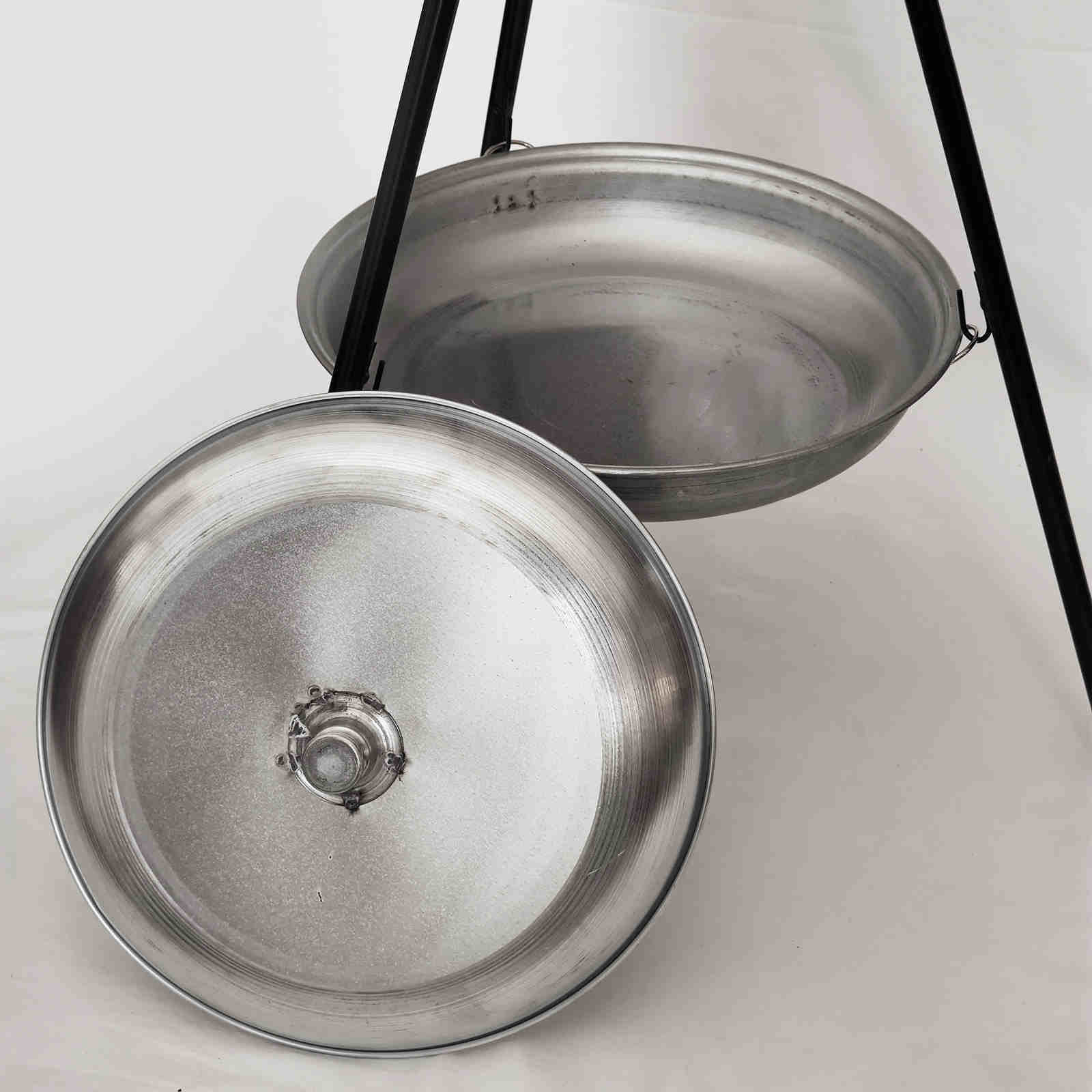 حامل طهي النار مع قدر – مثالي للطهي في الهواء الطلق