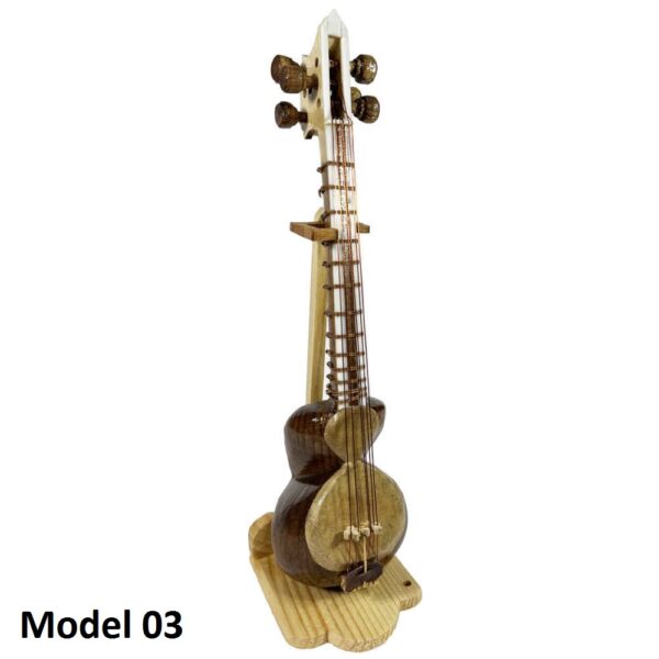 طقم نموذج ماكيت: نسخة من آلة التار الفارسية