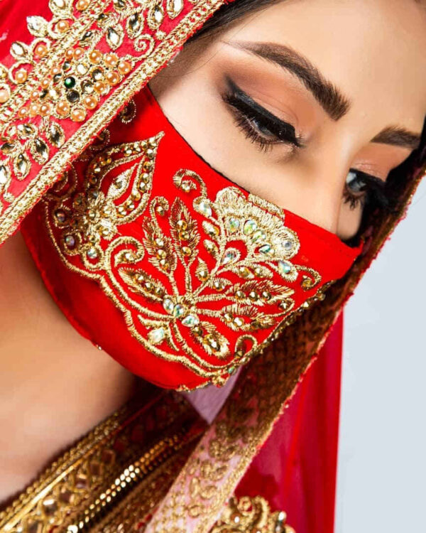 قناع وجه مزخرف يدويًا للأزياء للنساء - نموذج آبتين