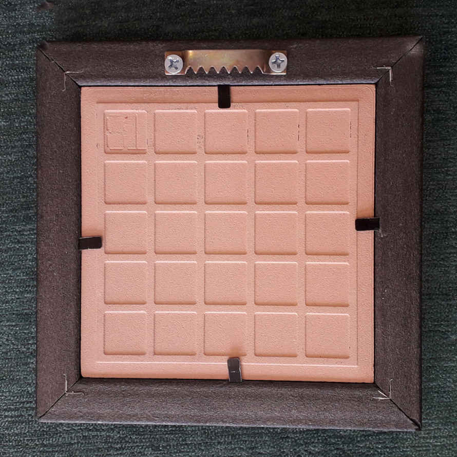 بلاط إيراني مزخرف بإطار – العين الشريرة