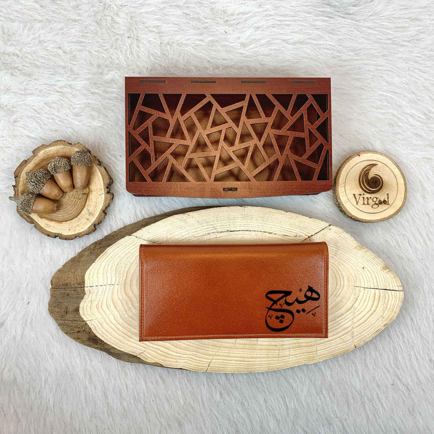 محفظة جلد إيرانية طويلة بتصميم هيچ