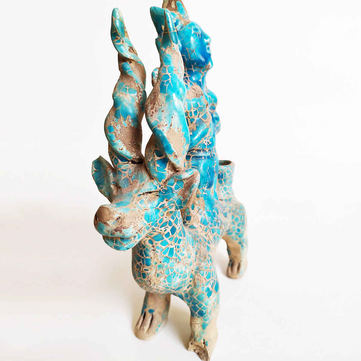 تمثال تاريخي رمز لوريستان الإيراني القديم