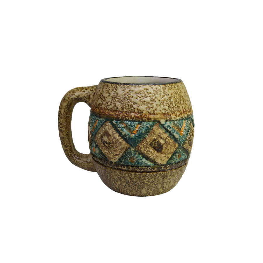 فنجان خزفي إزنيك إيراني – نموذج لارا