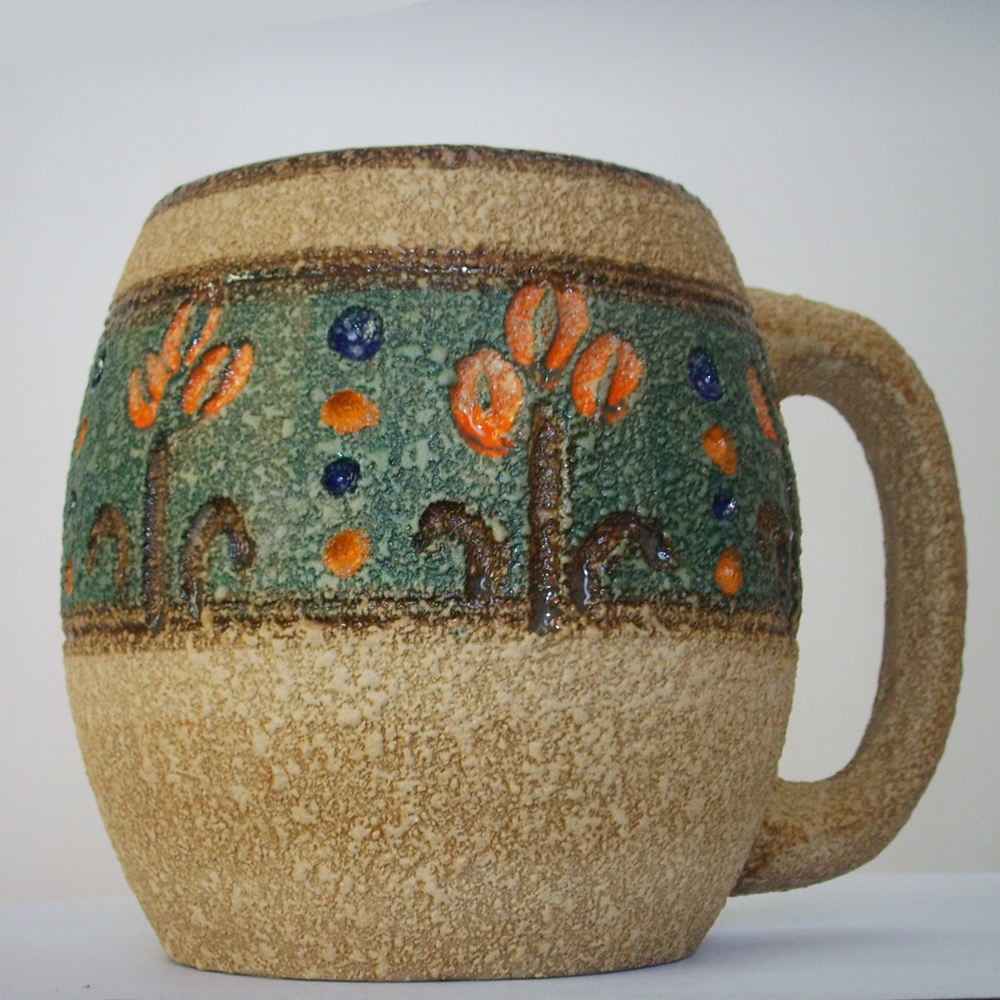 فنجان خزفي إزنيك إيراني – نموذج غزال