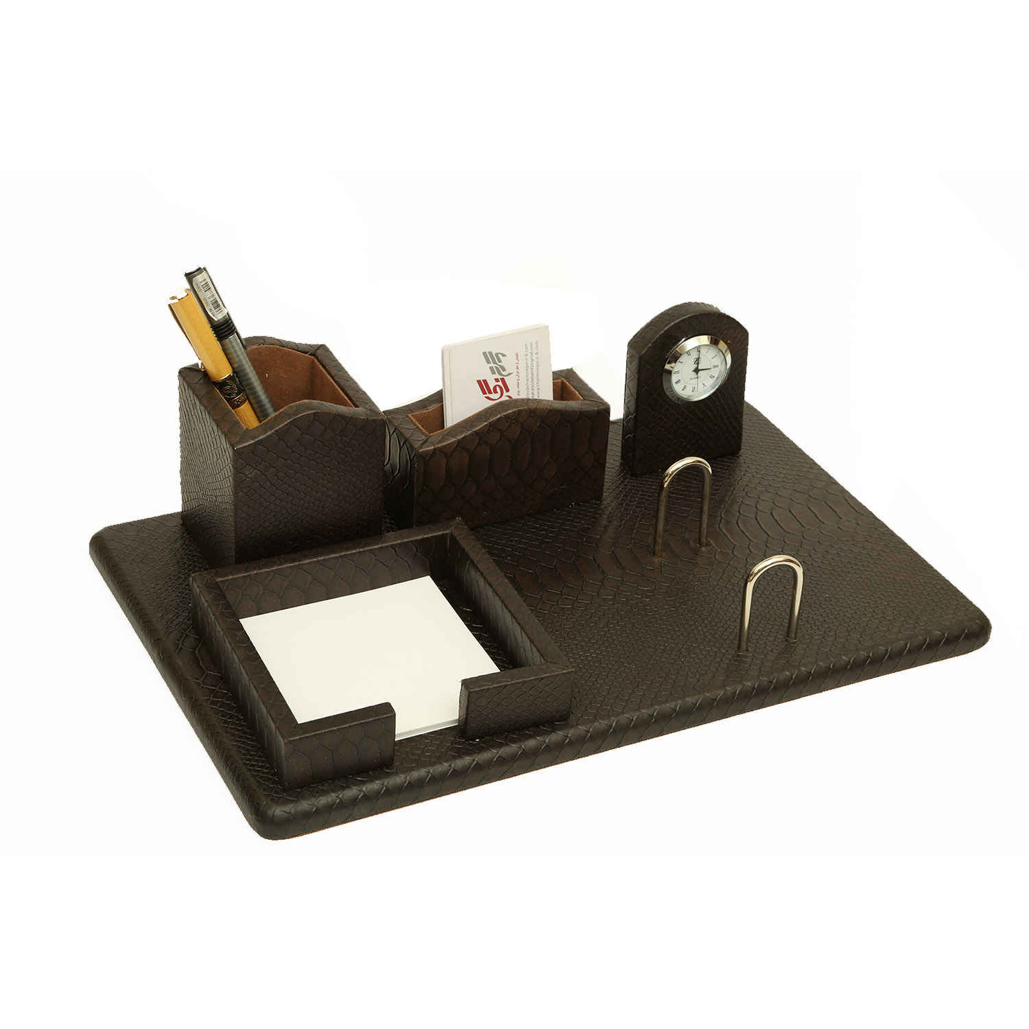 مجموعة مكتب من الجلد الإيراني نموذج أخمينيد