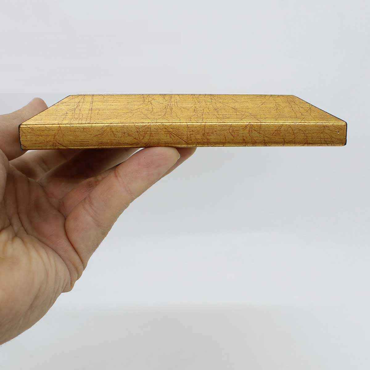 بلاط إيراني مزخرف بإطار – مستوحى من الشاهنامه: مانيا