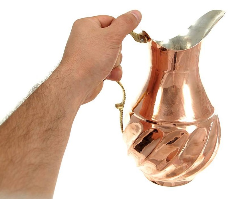 إبريق النحاس الإيراني التقليدي المطرقة – جهان