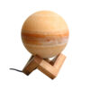 مصباح ملح إيراني حقيقي بشكل كرة مصنوع يدويًا بقاعدة خشبية نموذج كوكب