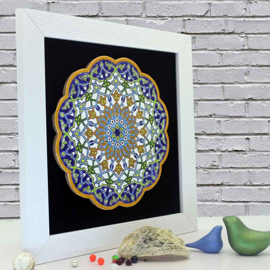 بلاط إيراني مزخرف بإطار – سيرين