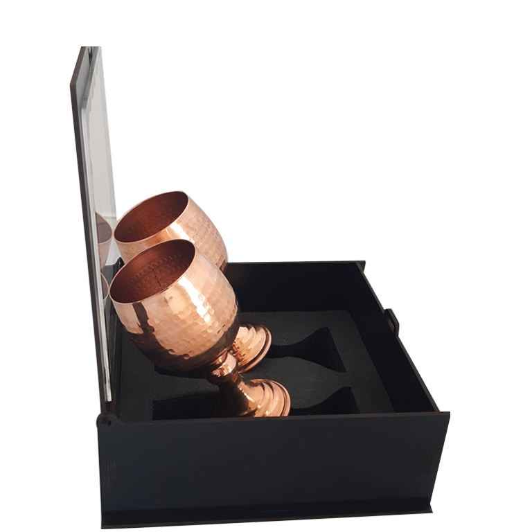 مجموعة من 2 كؤوس نبيذ مصنوعة يدويًا من النحاس الإيراني – نموذج عباد الشمس المطرقة