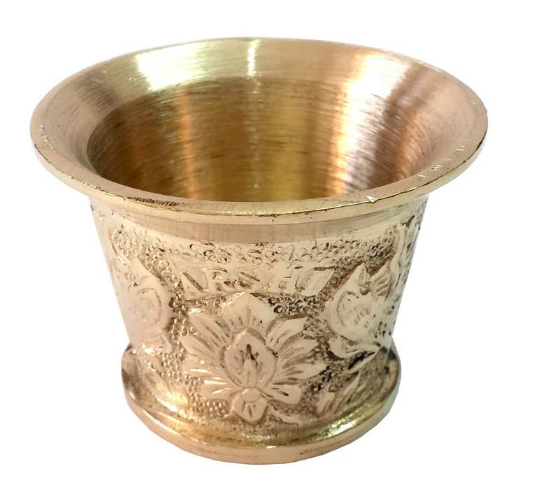 مدق وهاون نحاسي بنمط زهور إيراني تقليدي