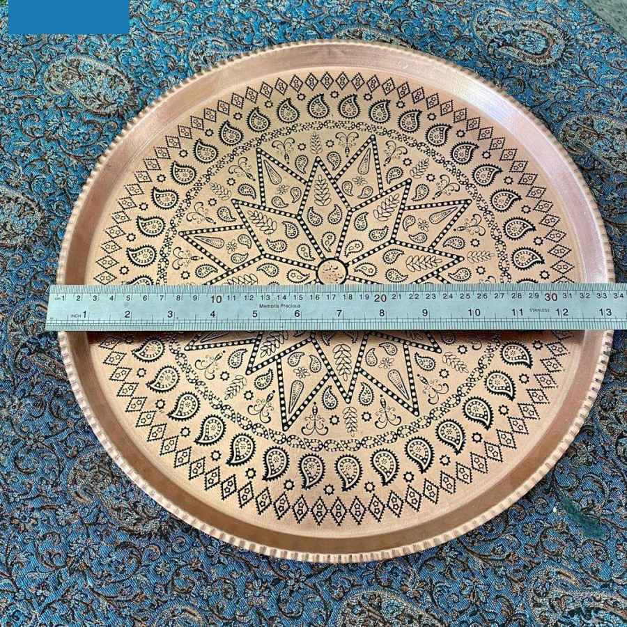 صينية تقديم نحاسية إيرانية مطروقة تقليدياً ماني