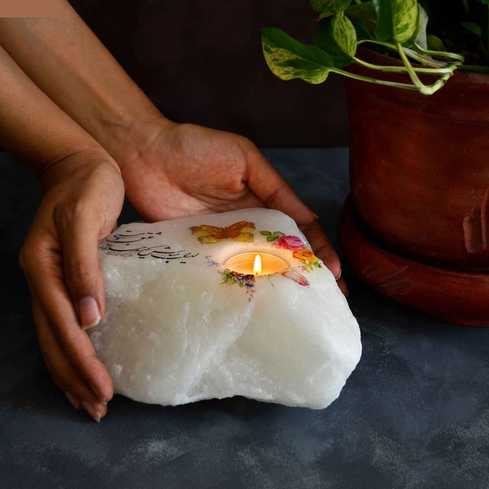 مصباح ملح إيراني حقيقي بشكل قلب مصنوع يدويًا بخط عربي لقصيدة حافظ (عشق)