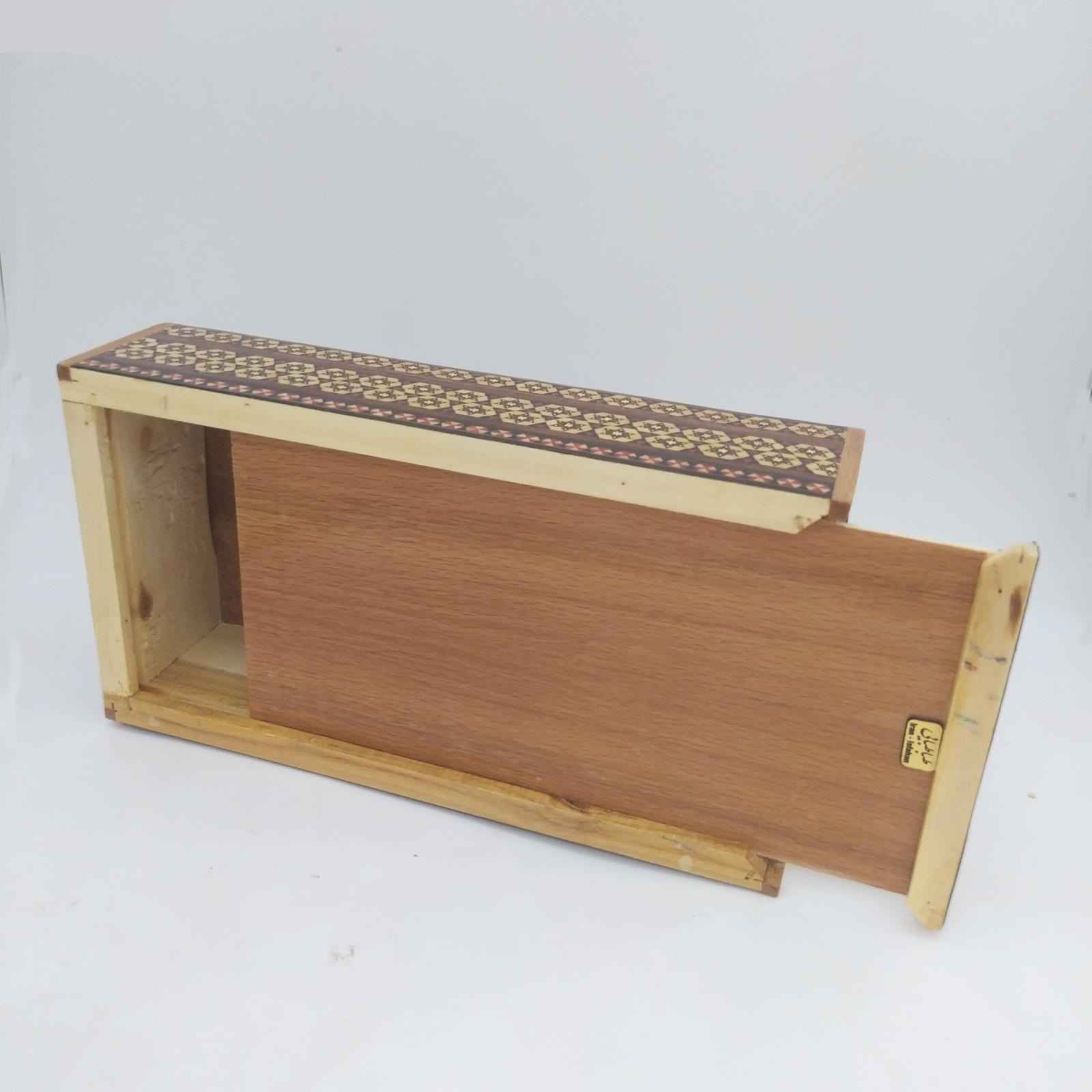 غطاء علبة مناديل خشبي إيراني يدوي الصنع – خاتمكاري گلزار