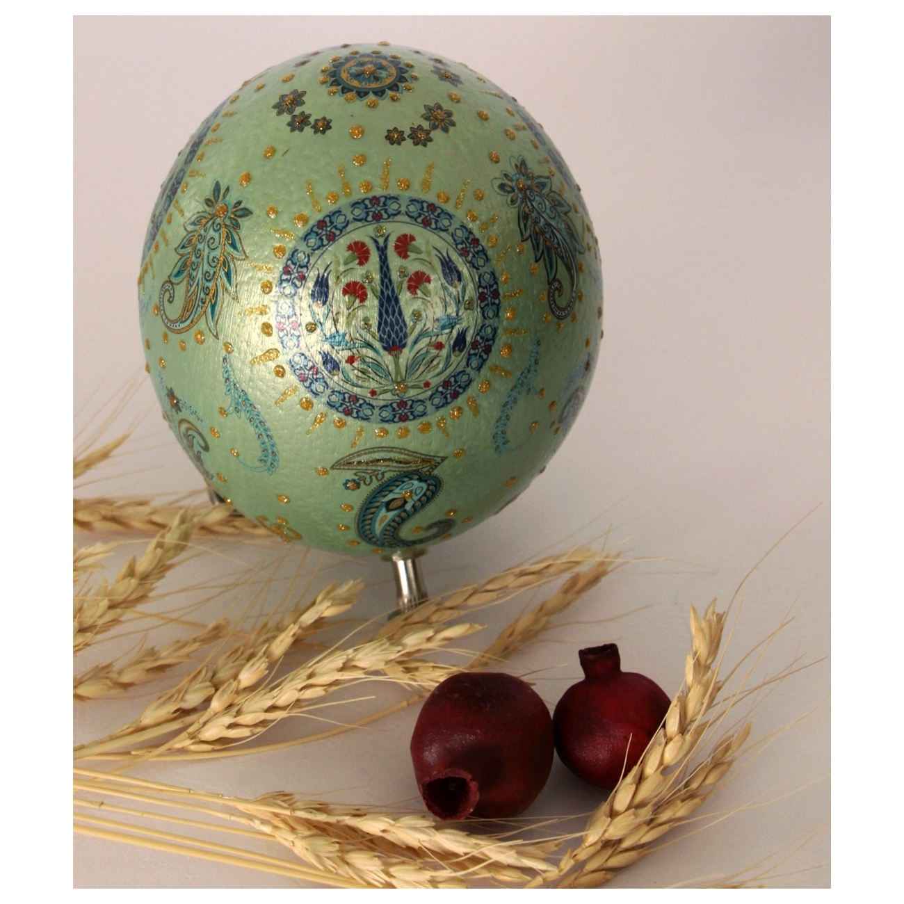 بيض النعام الزخرفي الإيراني المزخرف يدويًا