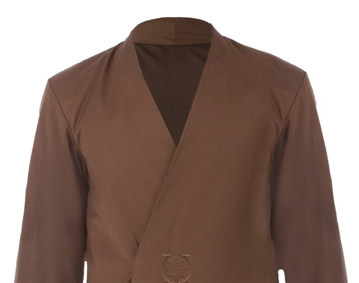 قبا إيراني للرجال – عباءة تقليدية يرتديها علماء الشيعة والملاّ