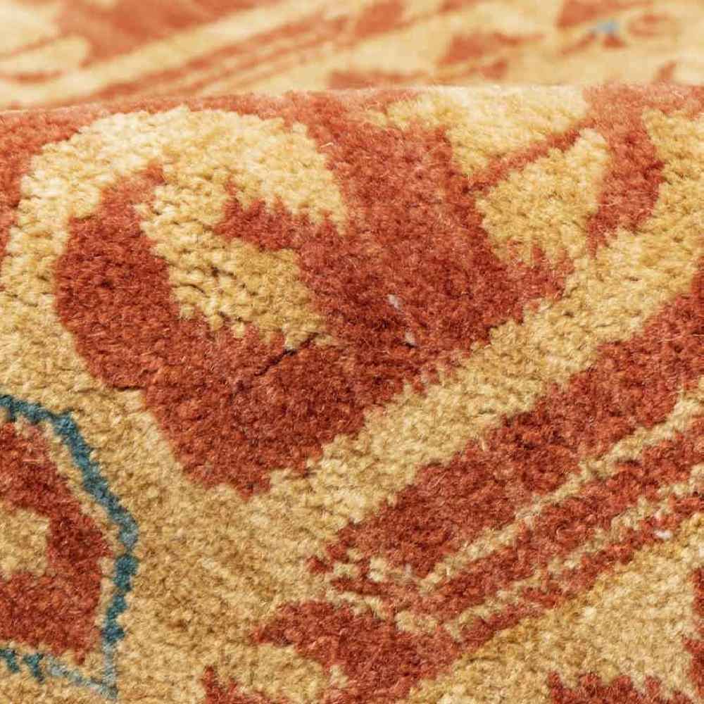 سجادة عداء إيرانية معقودة يدويًا بتصميم ميدالية – شيراز