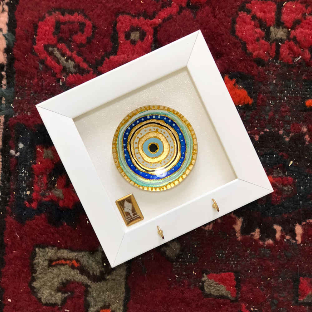 حامل مفاتيح جداري خشبي مزخرف بتصميم عين الحسد ٢