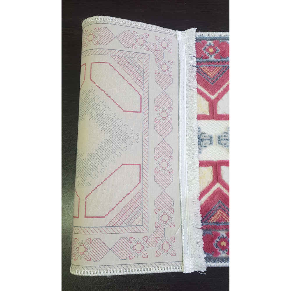 سجادة داخلية لتزيين المنزل – غير قابلة للانزلاق ومزينة بطبعات مستوحاة من الفن الإيراني (سيمة)