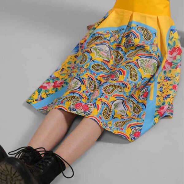 تنورة نسائية إيرانية موديل نقشينه