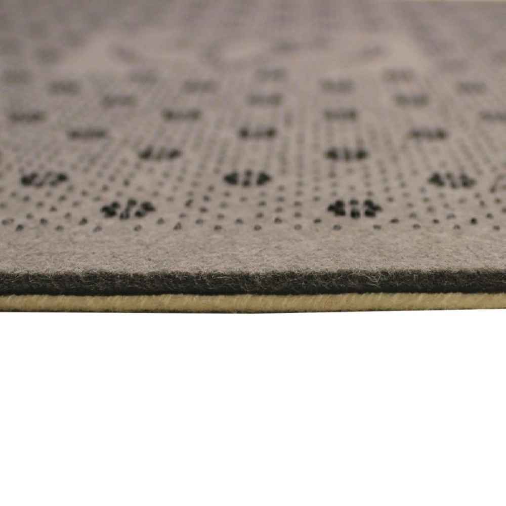 سجادة داخلية لتزيين المنزل – غير قابلة للانزلاق ومزينة بطبعات مستوحاة من الفن الإيراني (أبان)