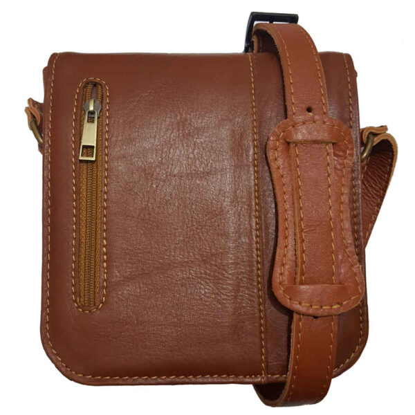 حقيبة كروس بودي فاخرة من الجلد المصنوع يدويًا - إصدار أهورا