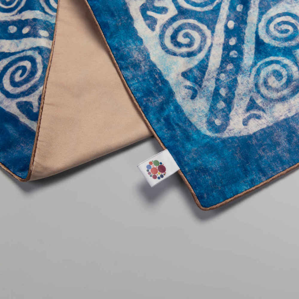 عداء طاولة حريري أزرق إيراني من نوع پرتو