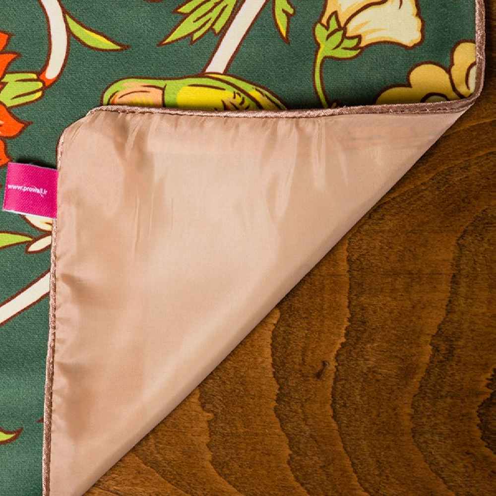 عداء طاولة حريري إيراني بلون أخضر من نموذج زينة