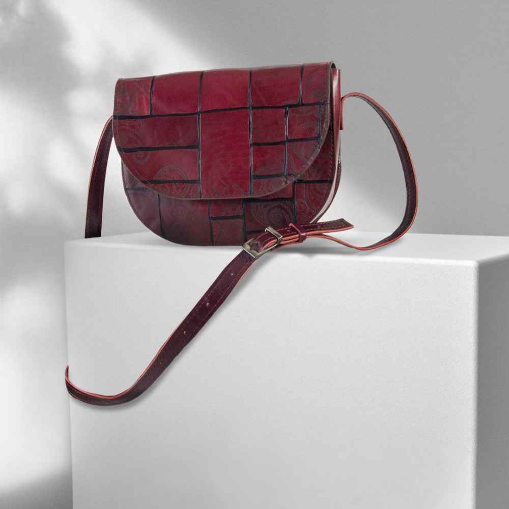حقيبة كروس بودي فاخرة من الجلد المصنوع يدويًا – إصدار خِشتي