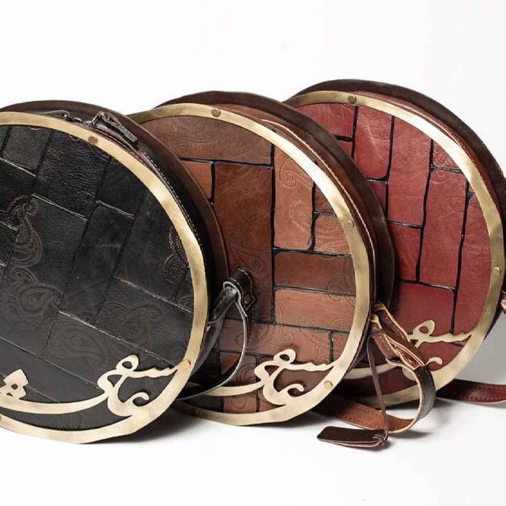 حقيبة كروس بودي فاخرة من الجلد المصنوع يدويًا – إصدار الحب