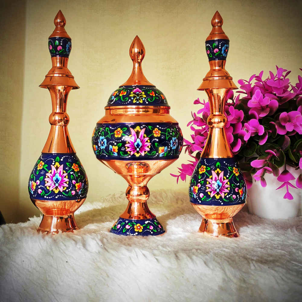 زجاجة نحاسية زخرفية بالمينا الإيرانية جنة