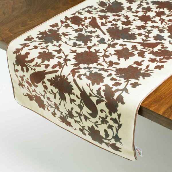 عداء طاولة حريري كريم إيراني من نوع تيارا