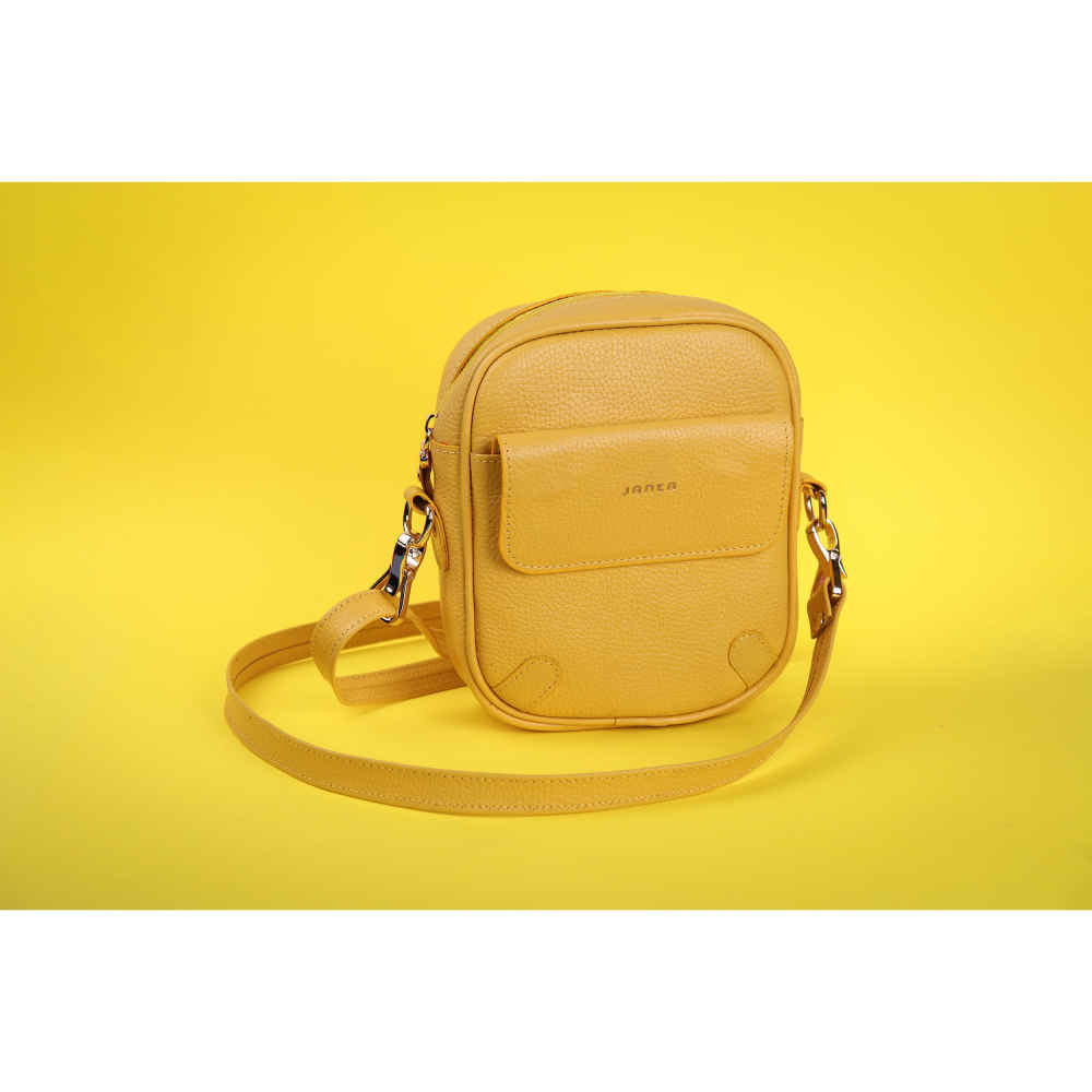 حقيبة كروس بودي فاخرة من الجلد المصنوع يدويًا – إصدار جانتا الأصفر