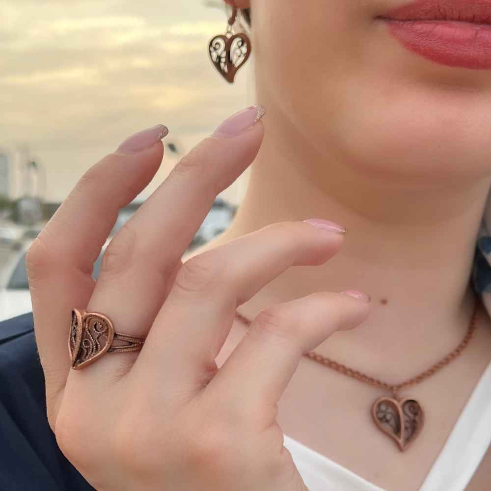 مجموعة من سوار وخاتم نحاسي موديل بهار