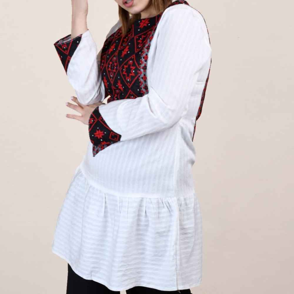 مانتو إيراني موديل سعيدة