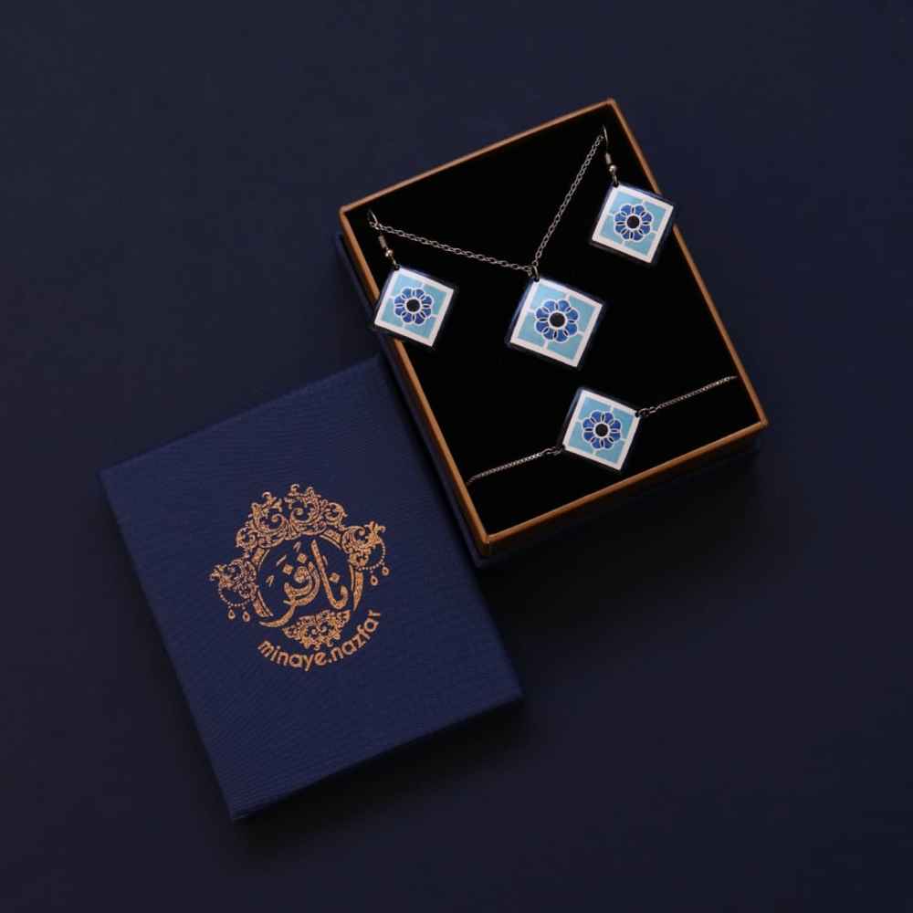 مجموعة مجوهرات إيرانية من ميناکاری موديل حافظ