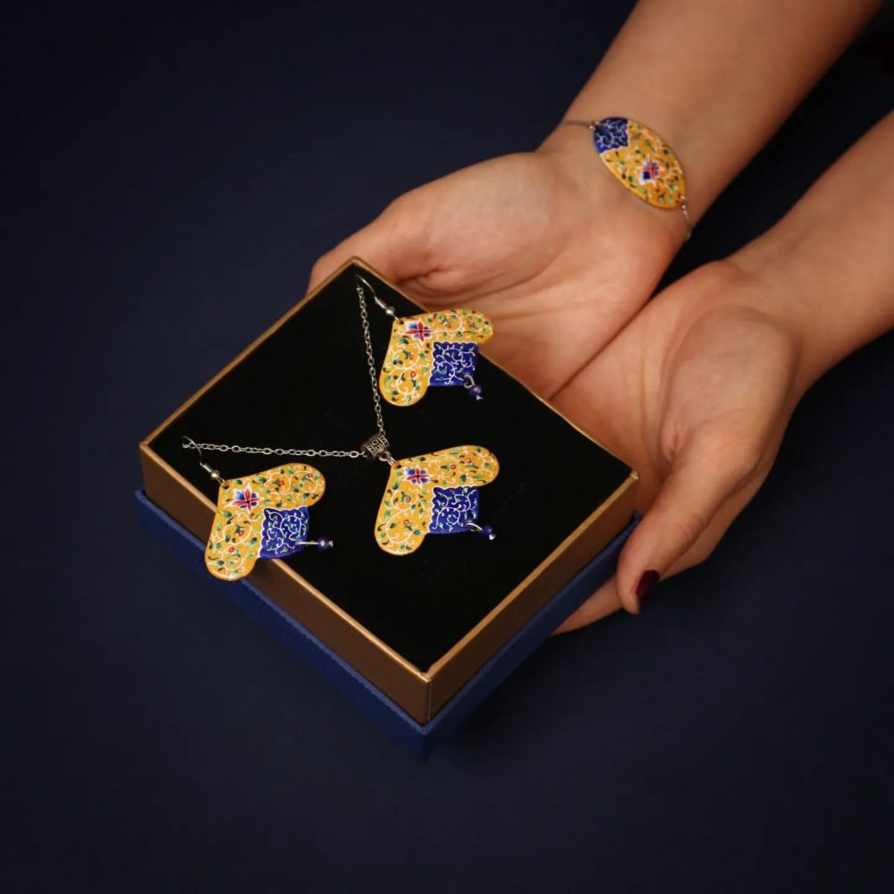 مجموعة مجوهرات إيرانية من ميناکاری موديل خورشيد