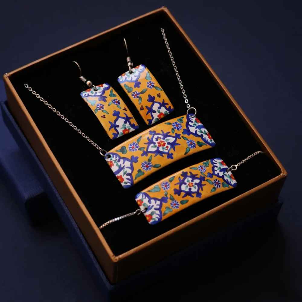 مجموعة مجوهرات إيرانية من ميناکاری موديل سعدي