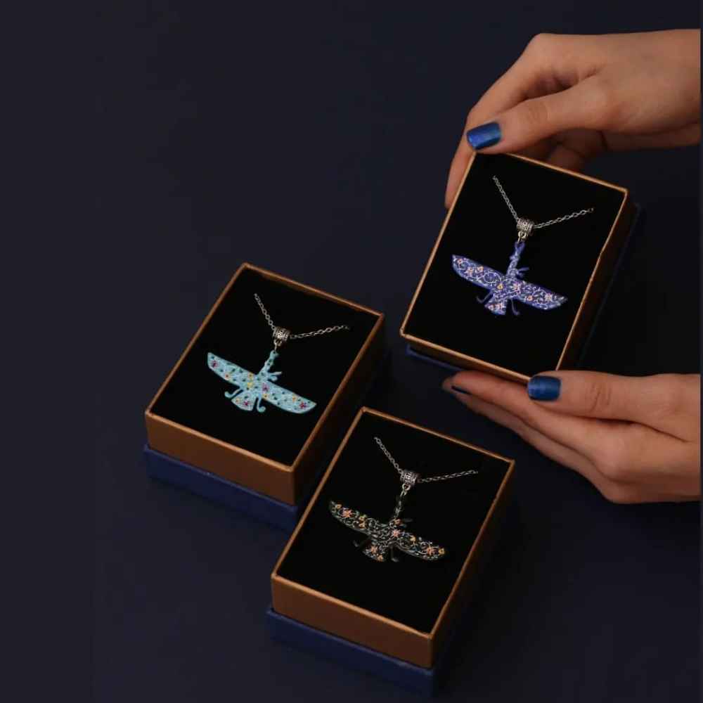 قلادة إيرانية تصميم بسيط – رمز زرادشتي فارفاهار